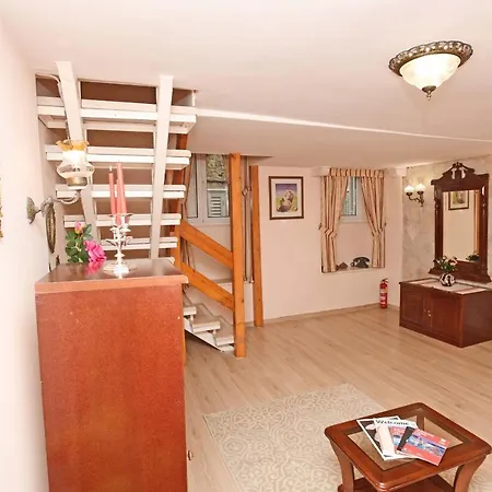 Holiday home Mila